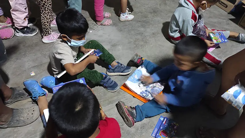 Imagen 4 de Donación de Útiles Escolares en AAHH El Mirador de Tablada VMT